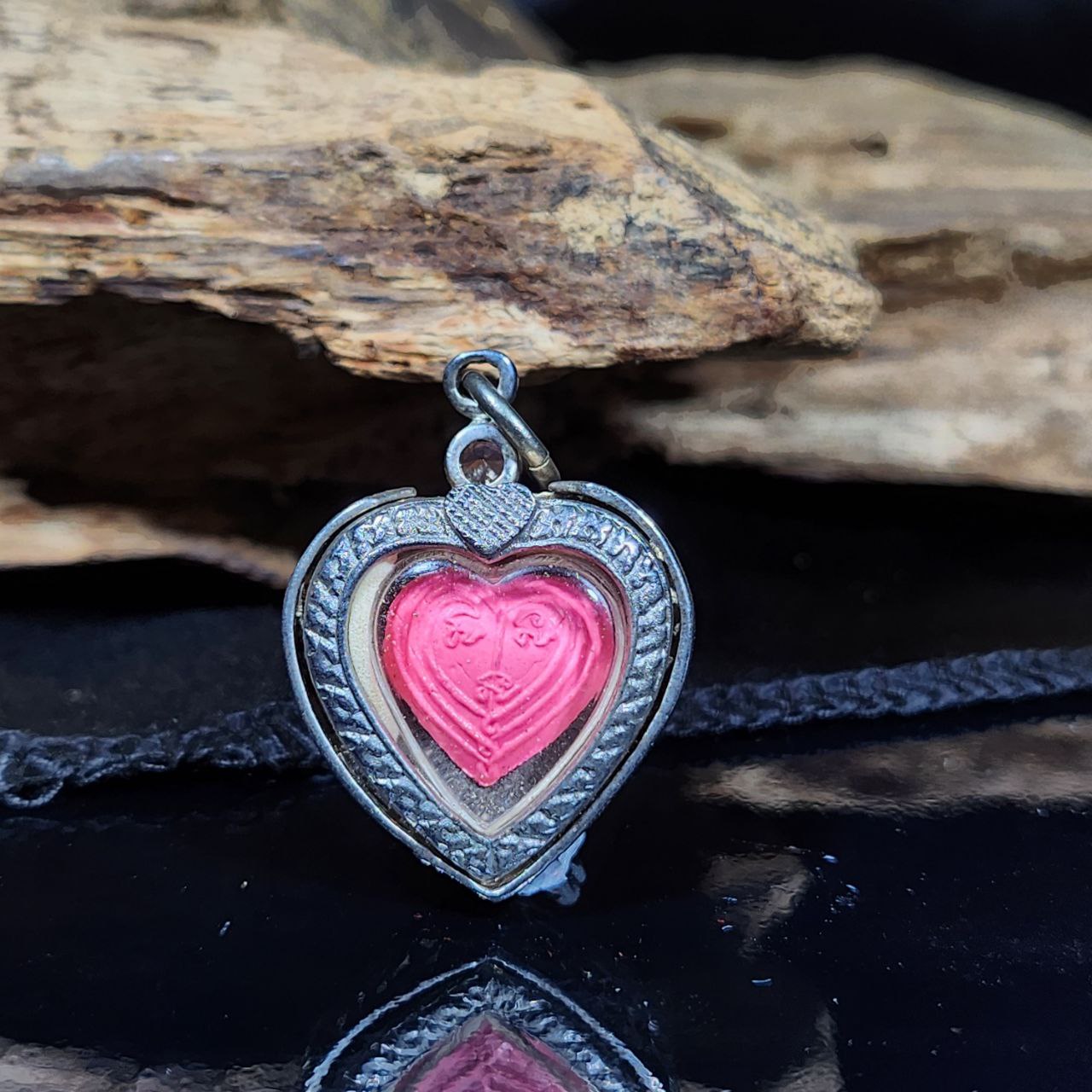 ARCHAN GONG啊赞公迷你心形九尾狐仙（巨形钻壳） | SAN Pin Selection